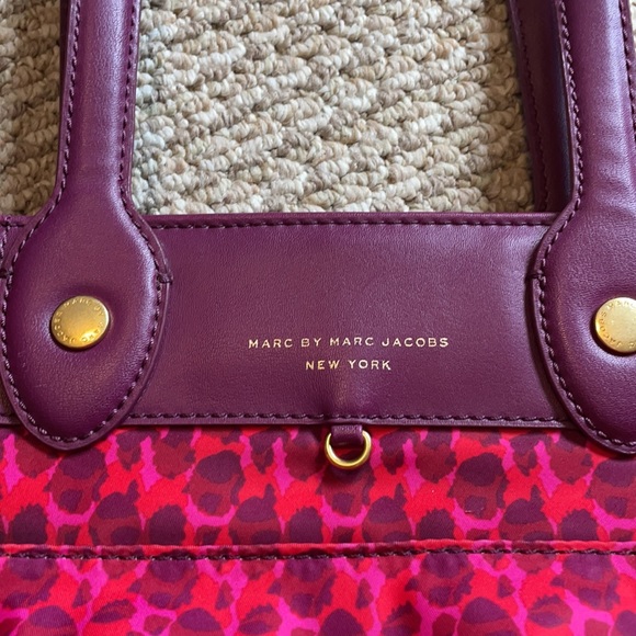 Authentic Marc Jacobs diaper bag - Picture 2 of 7